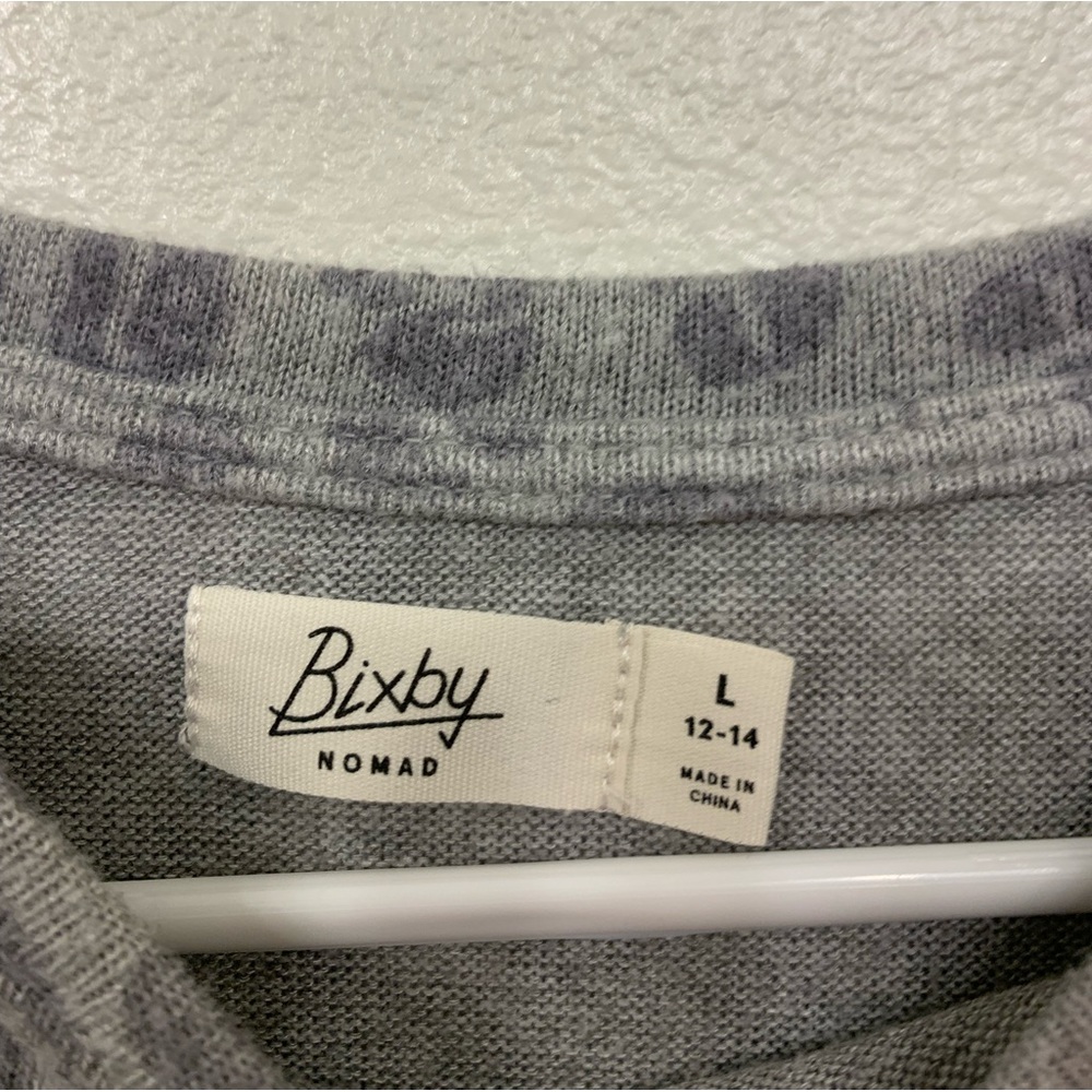 Sweater long sleeve with scrunch bottom and little bow,